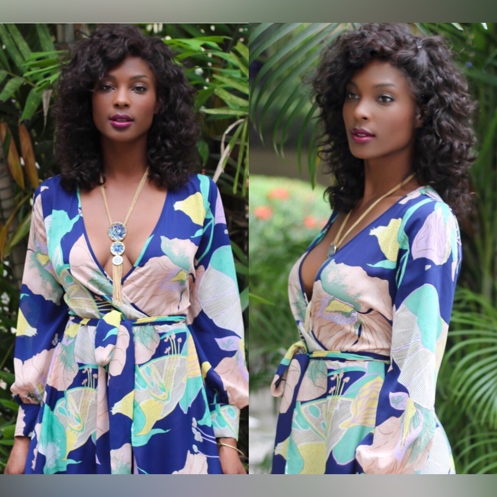 Xtaren Long Sleeve Floral Chiffon Maxi Dress. Size L